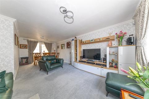 undefined, Blythe Close, Newport Pagnell, Buckinghamshire, MK16