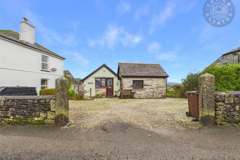 undefined, 'Substantial 2,900 sq ft residence with additional one bedroom residence and extensive 660 sq. ft cellar'