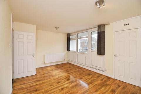 3 bedroom maisonette for sale, Gough Walk, London, E14