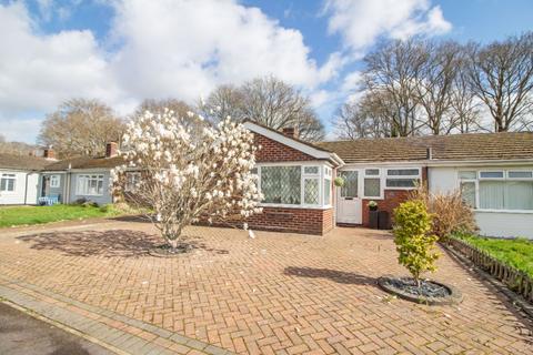 2 bedroom semi-detached bungalow for sale, Inhurst Avenue, Waterlooville, PO7 7QS