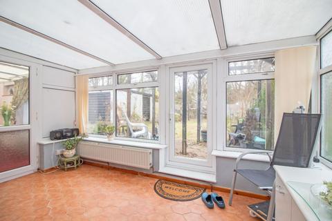 2 bedroom semi-detached bungalow for sale, Inhurst Avenue, Waterlooville, PO7 7QS