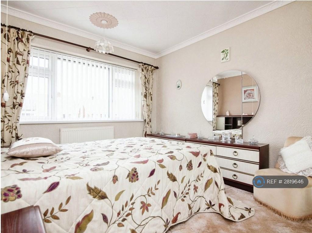 Front Bedroom