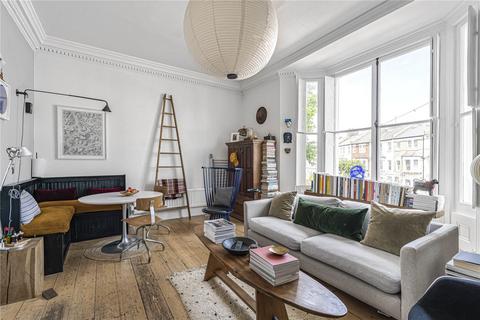 1 bedroom apartment for sale, Battersea Rise, London, SW11