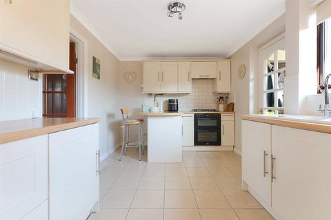 3 bedroom semi-detached house for sale, Hurstlands, Hurst Green, Surrey, RH8