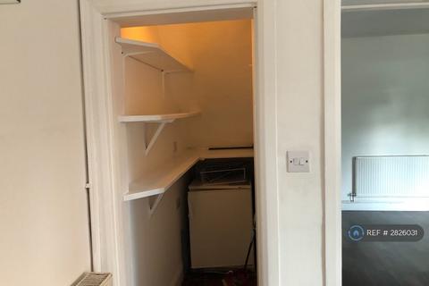 undefined, Lysons Avenue, Gloucester, GL1