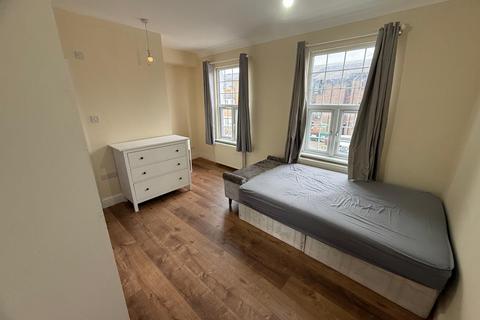 undefined, Room 4