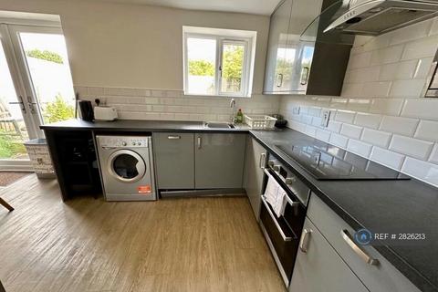 7 bedroom terraced house to rent, Bridge Walk, Bristol, BS7