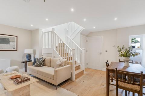 2 bedroom semi-detached house for sale, Brandlehow Road, London, SW15