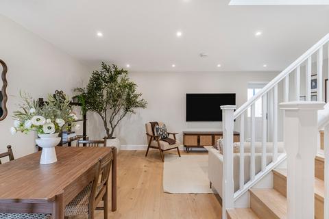 2 bedroom semi-detached house for sale, Brandlehow Road, London, SW15