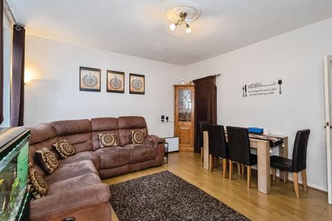 undefined, Prince Edward Avenue, OLDHAM, Lancashire, OL4
