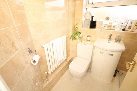 3 bedroom bungalow for sale, Burleigh Close, Rochester