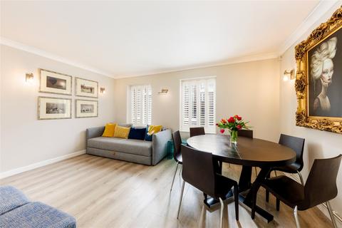 3 bedroom flat for sale, Chelsea Manor Court, Chelsea Manor Street, London, SW3