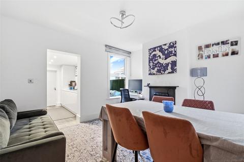 3 bedroom semi-detached house for sale, Chester Road, Hertfordshire WD18