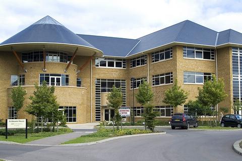 Office to rent - Old Portsmouth Rd Guildford GU3 1LS