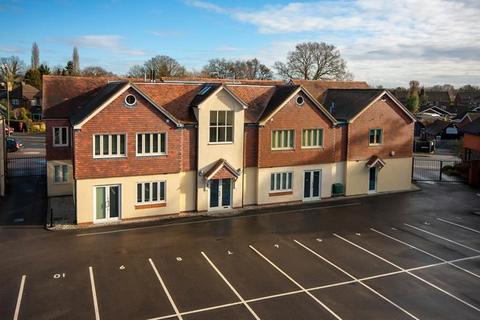 Office to rent - Guildford Rd West End GU24 9PW
