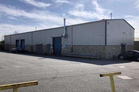 Warehouse to rent - Nicholson Rd Ryde PO33 1BD