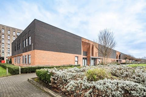 Warehouse to rent, 325 Ordsall Ln Salford M5 3LW