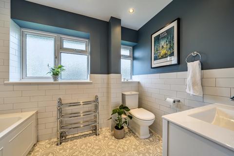 2 bedroom apartment for sale, Reddons Road, Beckenham BR3
