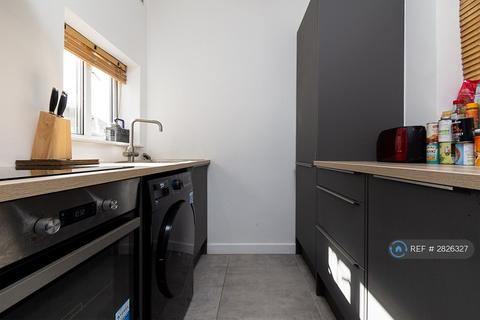 undefined, Farnley Road, London, SE25