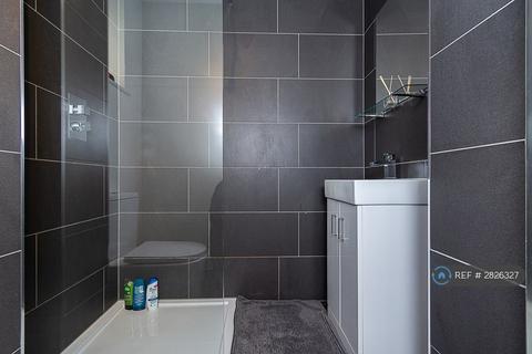 undefined, Farnley Road, London, SE25