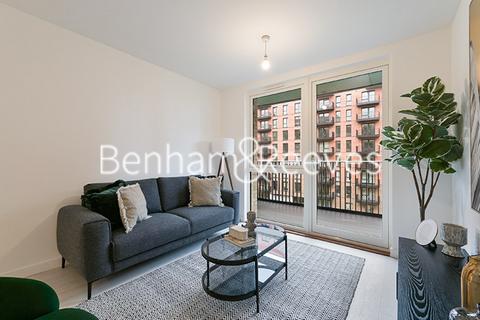 undefined, Farine Avenue, Hayes UB3