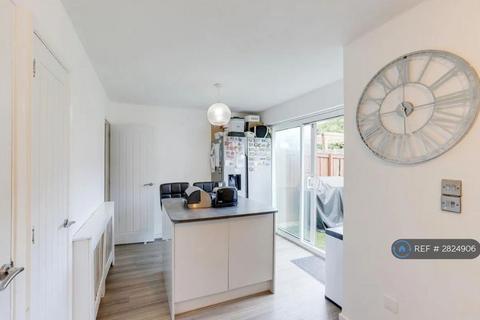 undefined, Lathkill Close, Nottingham, NG6