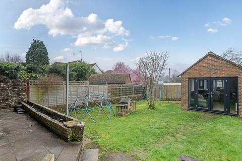 3 bedroom semi-detached house for sale, Fern Road, Storrington, RH20