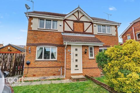 2 bedroom semi-detached house for sale - Chatsworth Drive, Rossington, Doncaster