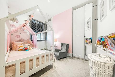 3 bedroom house to rent, Merton Road, Wandsworth, London, SW18