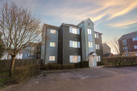 2 bedroom flat for sale, Bedford Drive, Fareham PO14