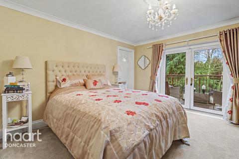 5 bedroom detached house for sale, St Nicholas Way, Bawtry, Doncaster