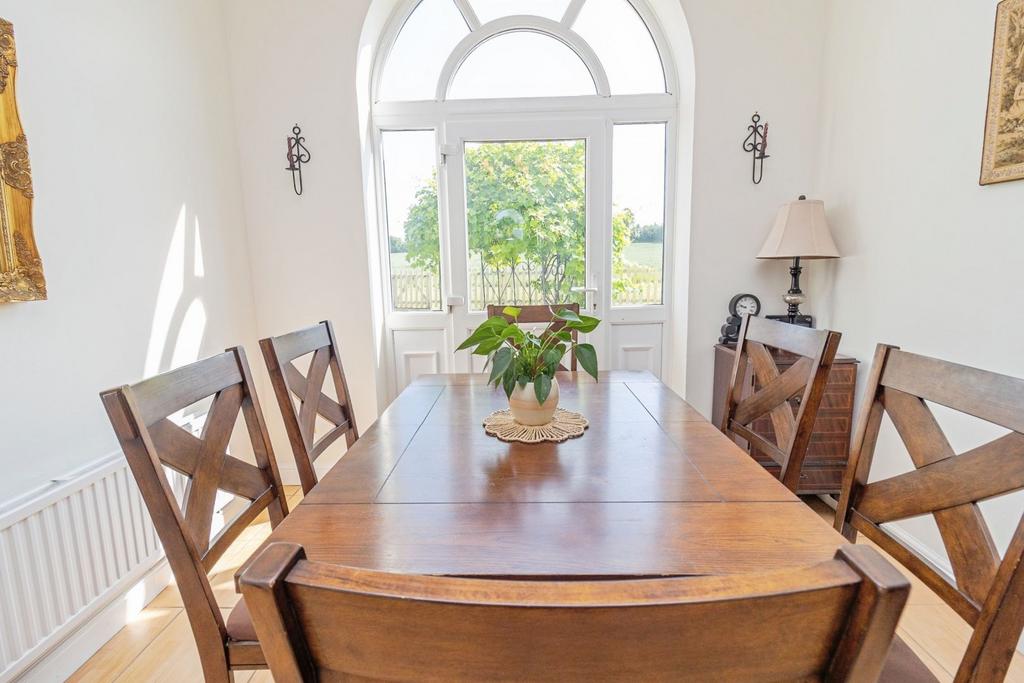 Dining Room / Study