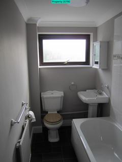 2 bedroom flat to rent, 37 The Street, Latchingdon, Chelmsford, CM3 6JP