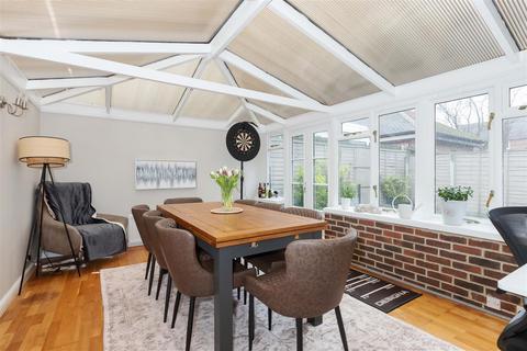undefined, Eriskay Court, Worthing
