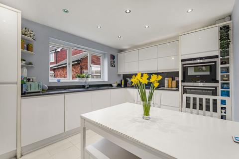 undefined, Planets Lane, Cheltenham GL51