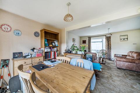 3 bedroom semi-detached house for sale, Enstone Road, Woodley, Reading