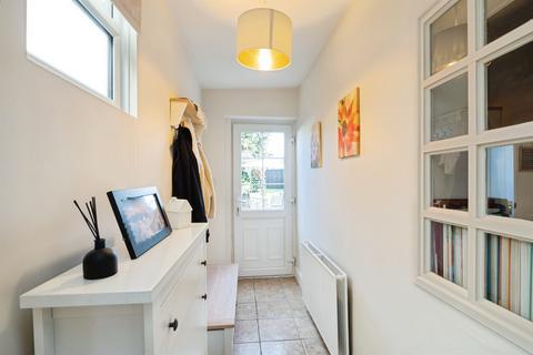 undefined, Taylor Street, TUNBRIDGE WELLS