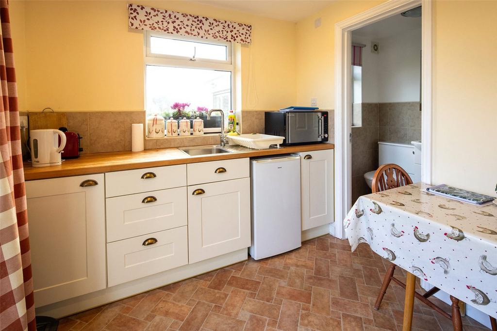 Cottage Kitchen