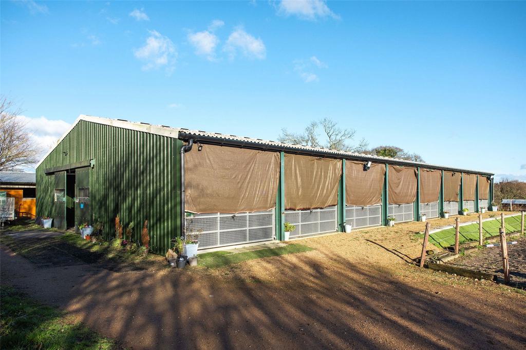 Barn/Agriculural She