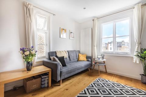 1 bedroom flat for sale, Clanricarde Gardens,  London,  W2