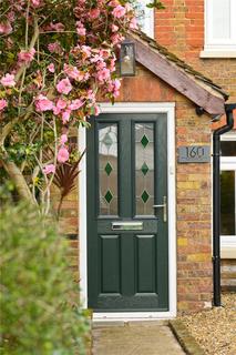 3 bedroom terraced house for sale, Charlton Road, Shepperton, Surrey, TW17