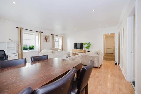 3 bedroom flat to rent, 0416L Caledonian Crescent, Edinburgh, EH11 2AT