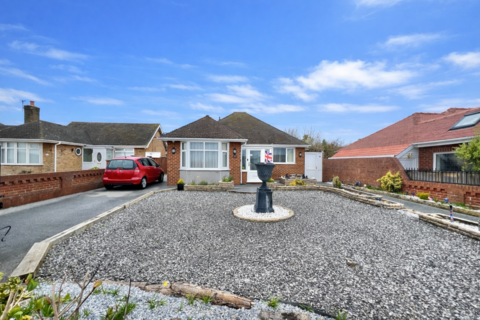 2 bedroom bungalow for sale, West Way, Rossall FY7