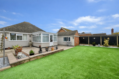 2 bedroom bungalow for sale, West Way, Rossall FY7