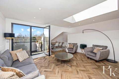 3 bedroom apartment for sale, Penthouse - Goldstone Crescent, Hove
