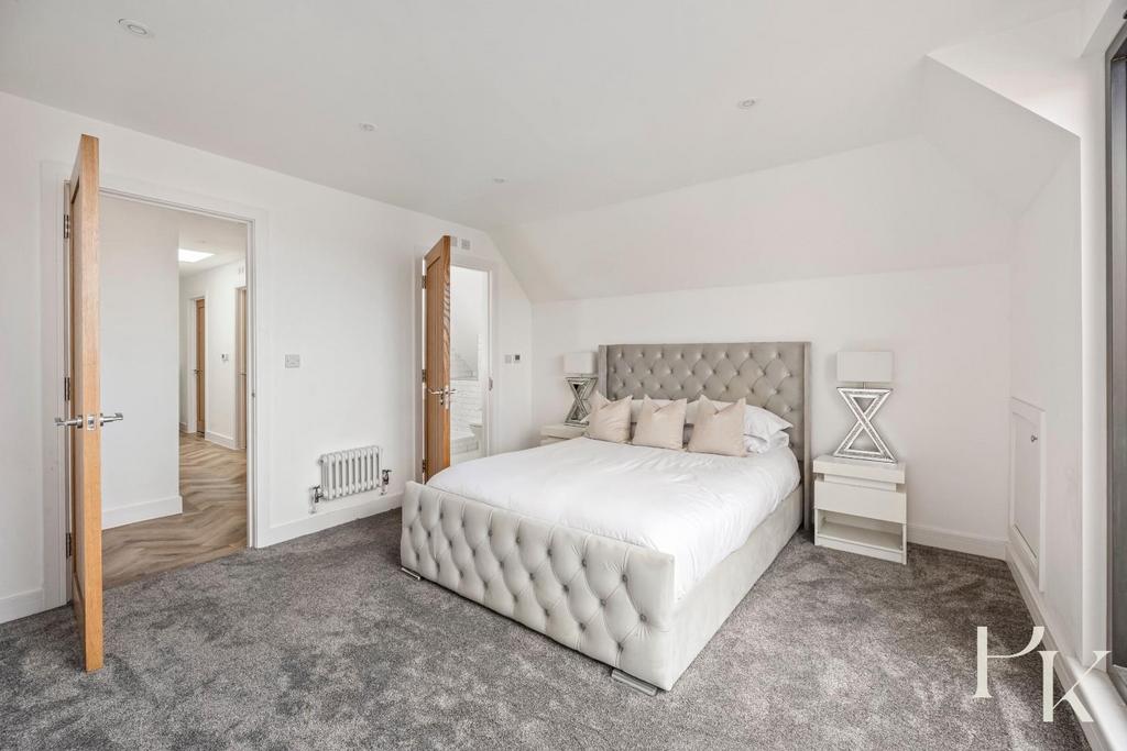 Goldstone Crescent, 55, Penthouse-003.JPG