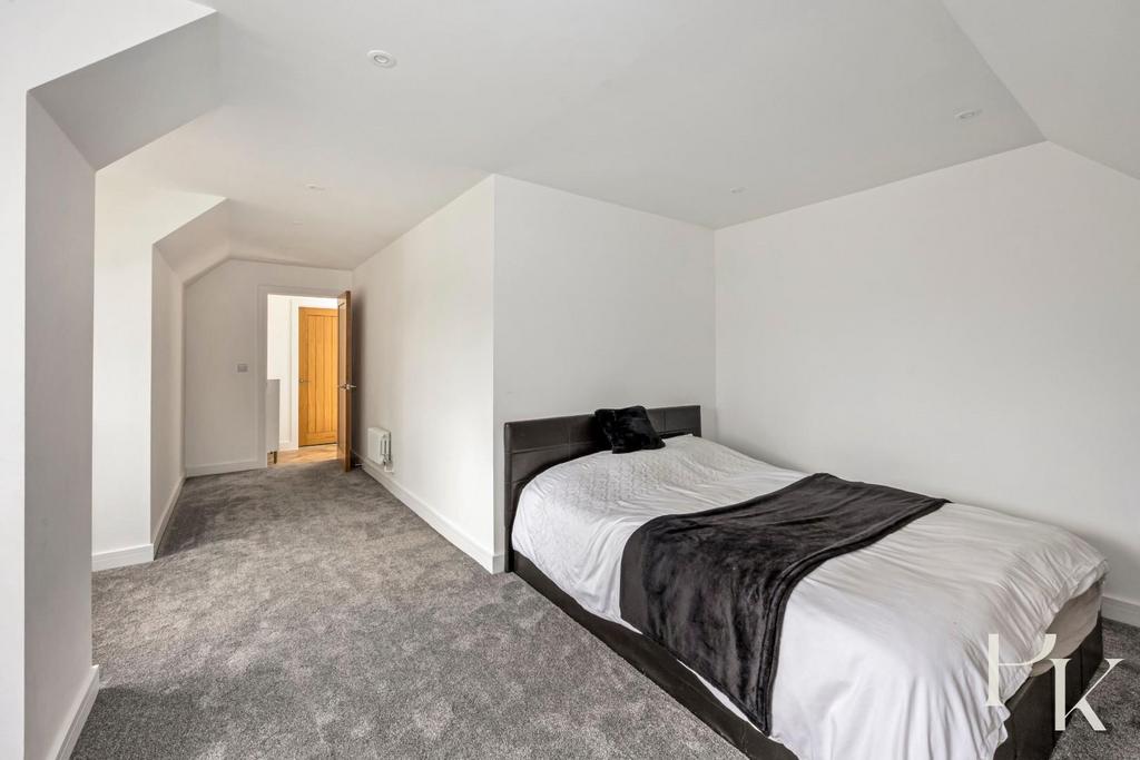 Goldstone Crescent, 55, Penthouse-007.JPG