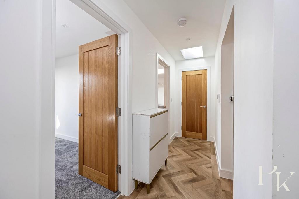 Goldstone Crescent, 55, Penthouse-017.JPG