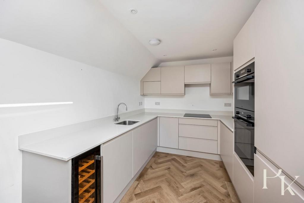 Goldstone Crescent, 55, Penthouse-015.JPG