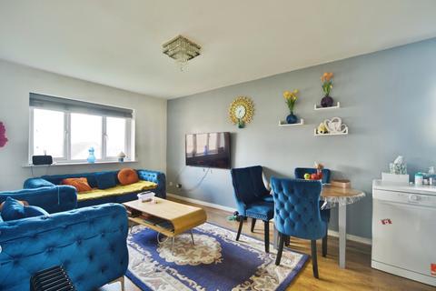 Dalrymple Close, London, N14